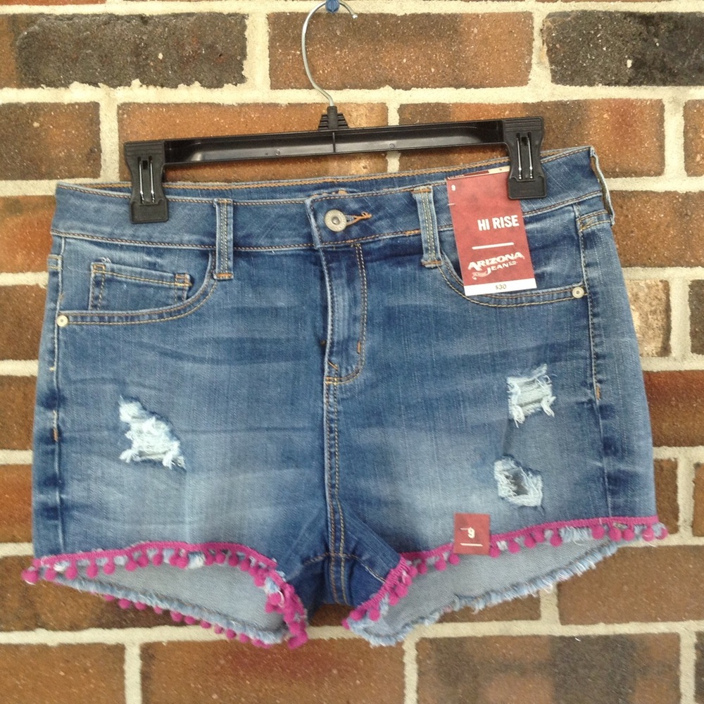 Arizona NWT Distresses Denim Shorts High Waist 9 Junior Pink Pom Pom Trim